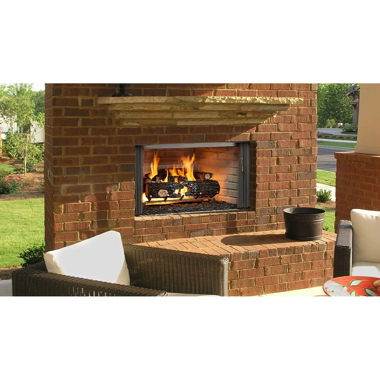 Villawood 36" Outdoor Wood Fireplace | Majestic 4 Villawood 36" Outdoor Wood Fireplace | Majestic - Image 2