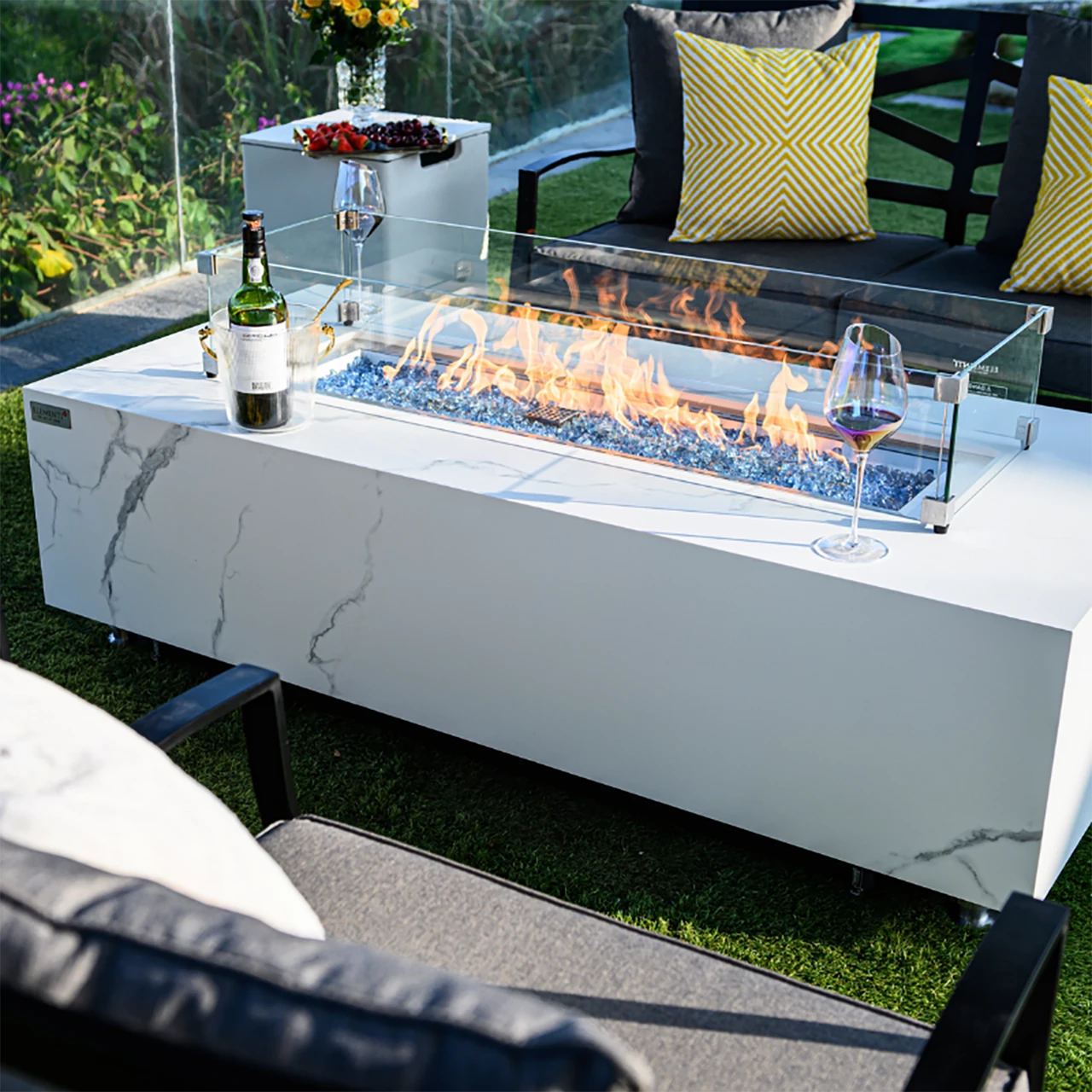 Elementi Plus Carrara Marble Porcelain Fire Table 5 Elementi Plus Carrara Marble Porcelain Fire Table - Image 3