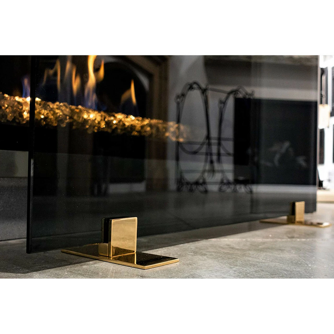 Greylite 2 Freestanding Glass Fireplace Screen | AMS Fireplace 7 Greylite 2 Freestanding Glass Fireplace Screen | AMS Fireplace - Image 5