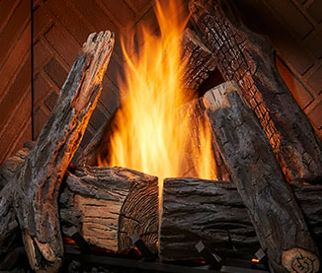 High Definition Log Set For Courtyard Fireplace | Majestic 3 High Definition Log Set For Courtyard Fireplace | Majestic