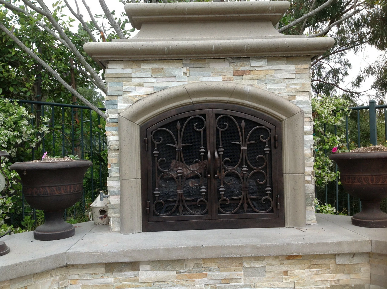 Rancho Santa Fe Arched Fireplace Door - Wrought Iron 4 Rancho Santa Fe Arched Fireplace Door - Wrought Iron - Image 2