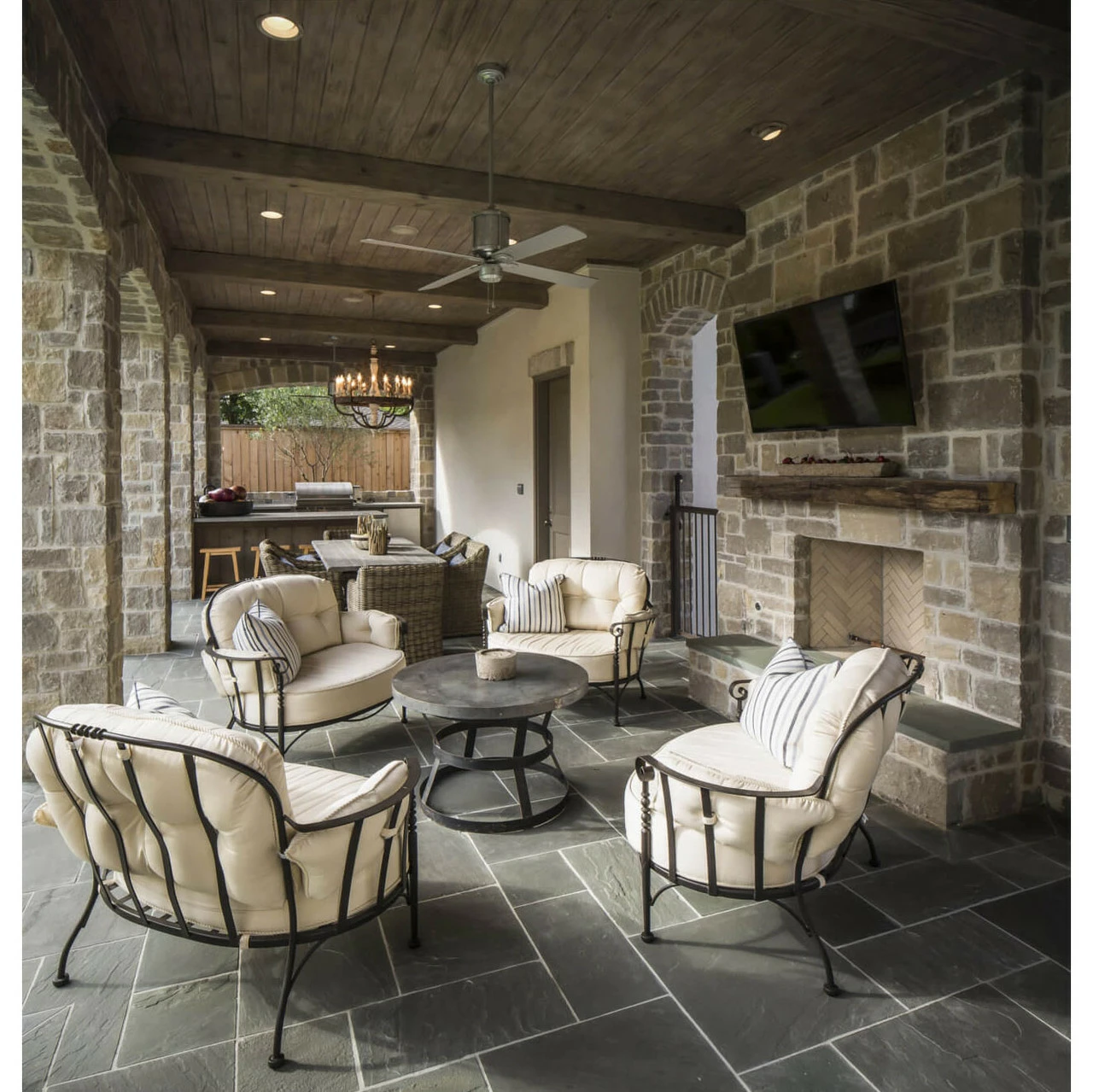 36" Magnum Isokern Fireplace - Earthcore 11 36" Magnum Isokern Fireplace - Earthcore - Image 9