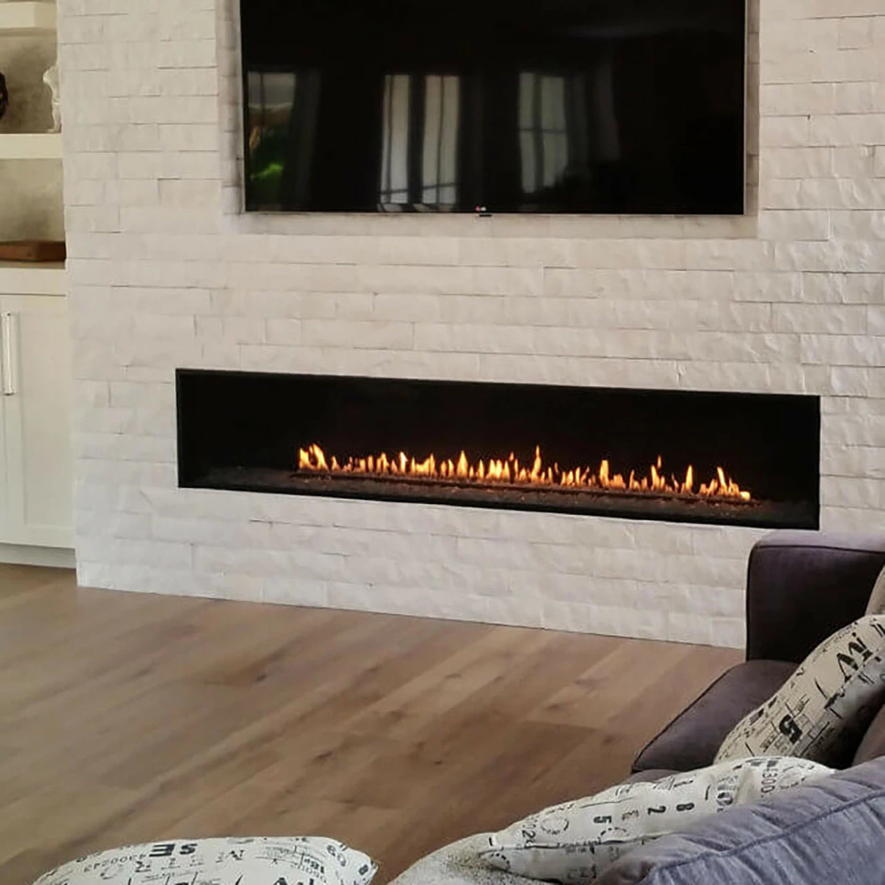 Exemplar R820 Single Sided Fireplace - Montigo 3 Exemplar R820 Single Sided Fireplace - Montigo