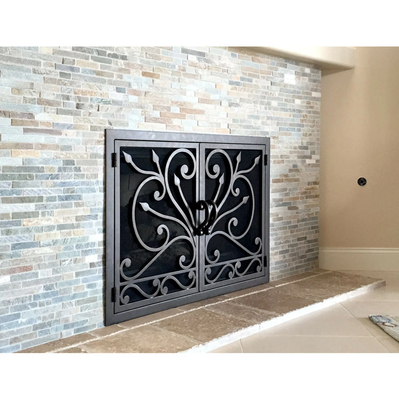 Big Sur Rectangular Fireplace Door - Wrought Iron 5 Big Sur Rectangular Fireplace Door - Wrought Iron - Image 3