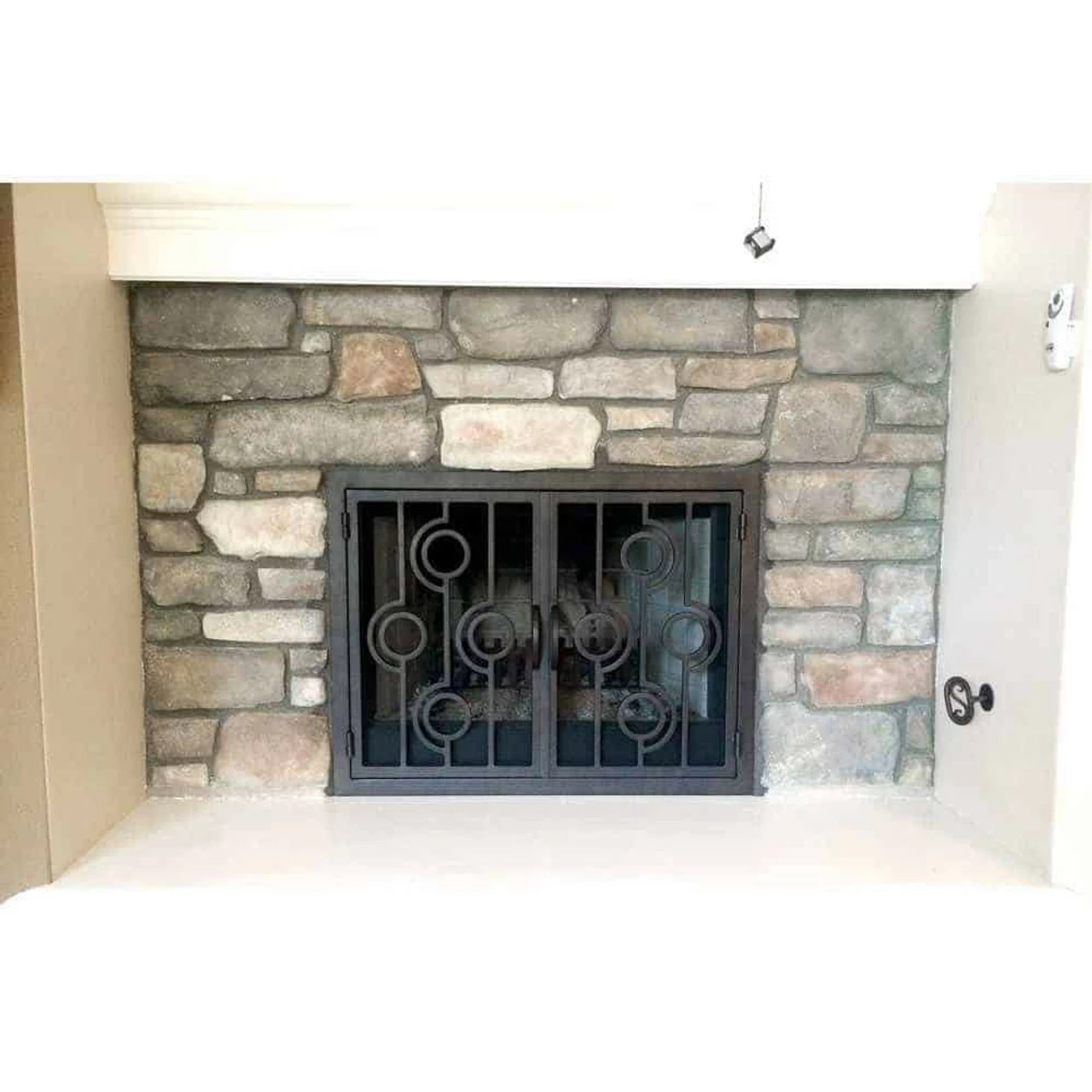 Cenote Rectangular Fireplace Door - Wrought Iron 4 Cenote Rectangular Fireplace Door - Wrought Iron - Image 2