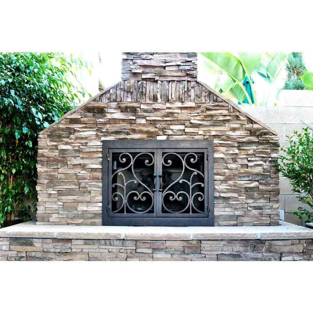 Del Mar Rectangular Fireplace Door - Wrought Iron 7 Del Mar Rectangular Fireplace Door - Wrought Iron - Image 5