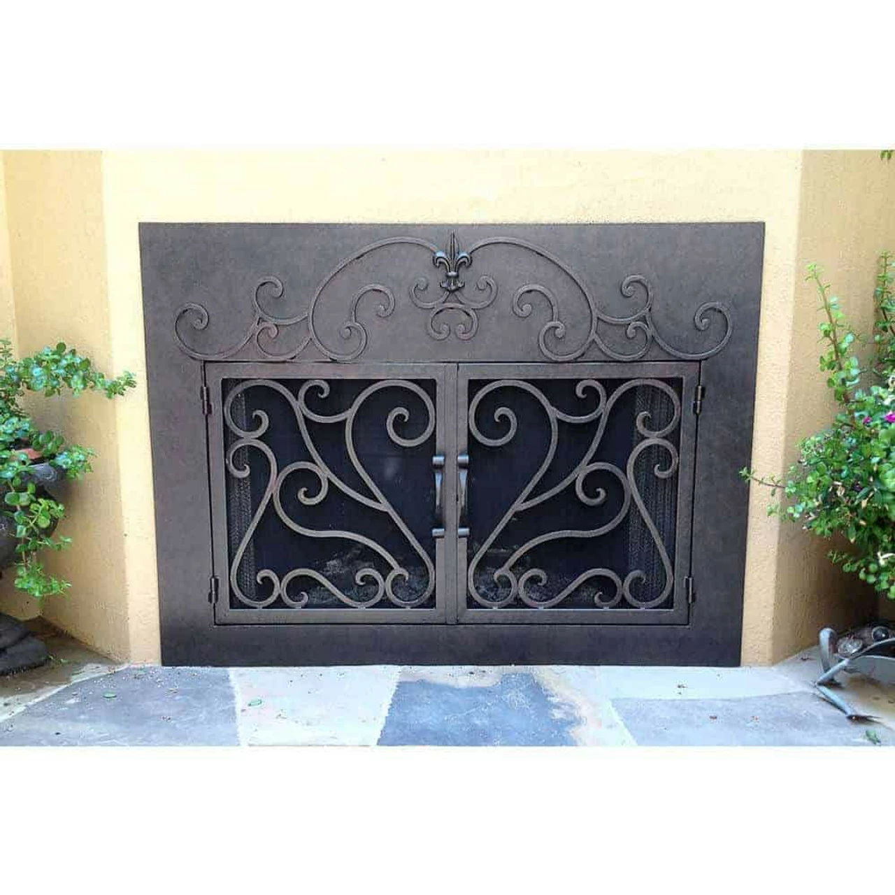 La Jolla Rectangular Fireplace Door - Wrought Iron 5 La Jolla Rectangular Fireplace Door - Wrought Iron - Image 3